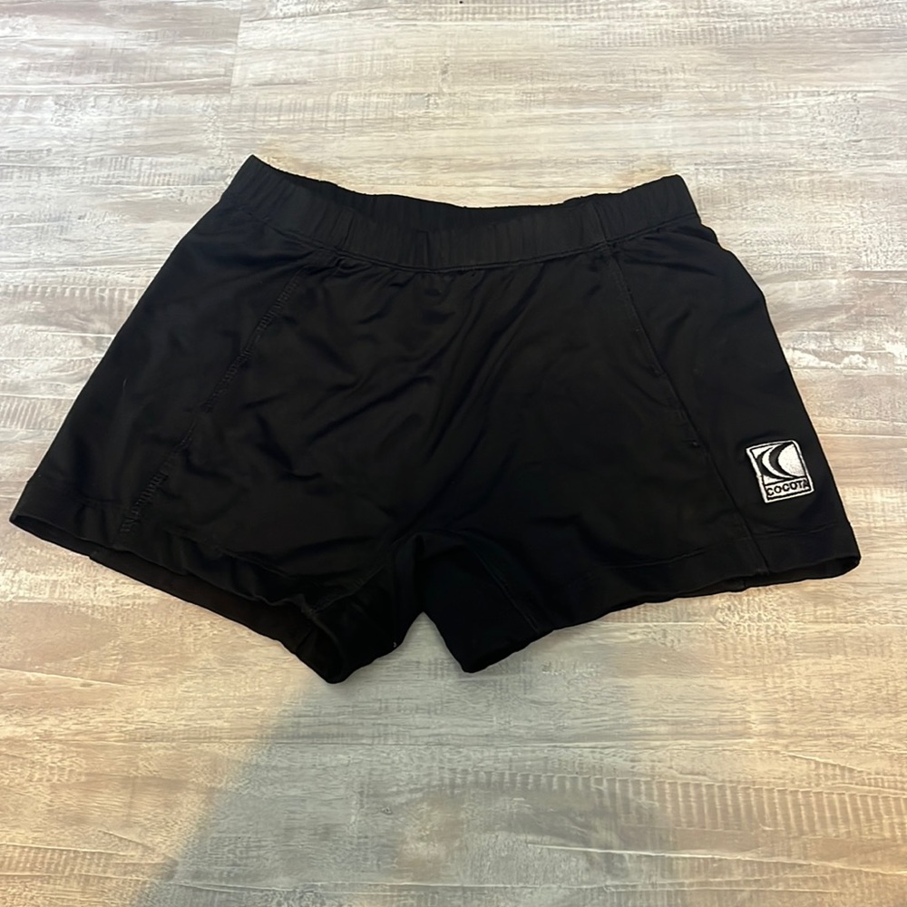 These are a size small the brand is cocota